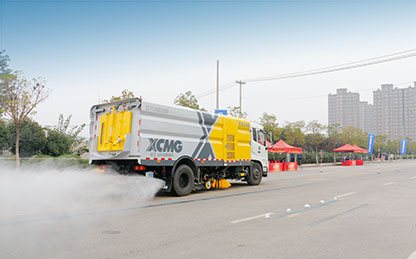 LETOU乐投洗扫车助力第四届江苏省环卫行业蹊径机械化清扫职业手艺竞赛