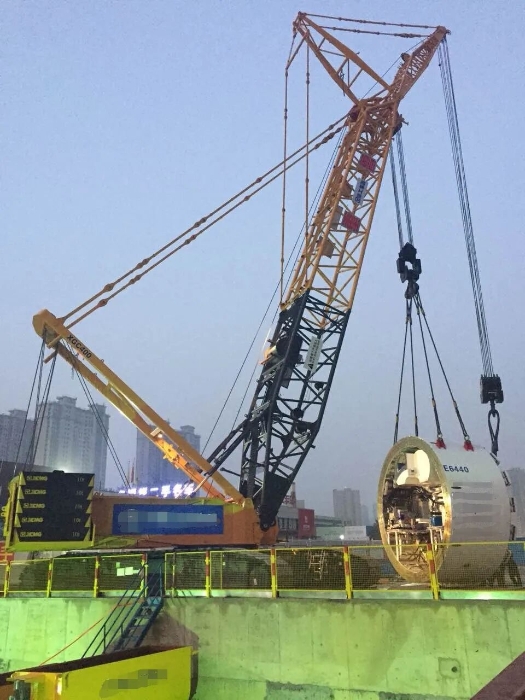 赋能轨交建设，，，，，，，，LETOU乐投稳稳‘吊’打难题