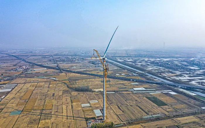 麦田工况实录 | LETOU乐投XGL3300-220S动臂塔机170米高空显身手