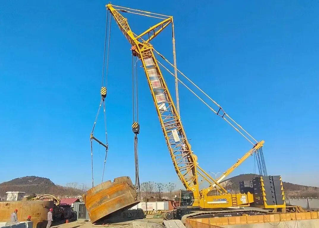 轨道施工罹难题？？？？？？别怕，，，，，LETOU乐投起重机为您提供“神秘武器”