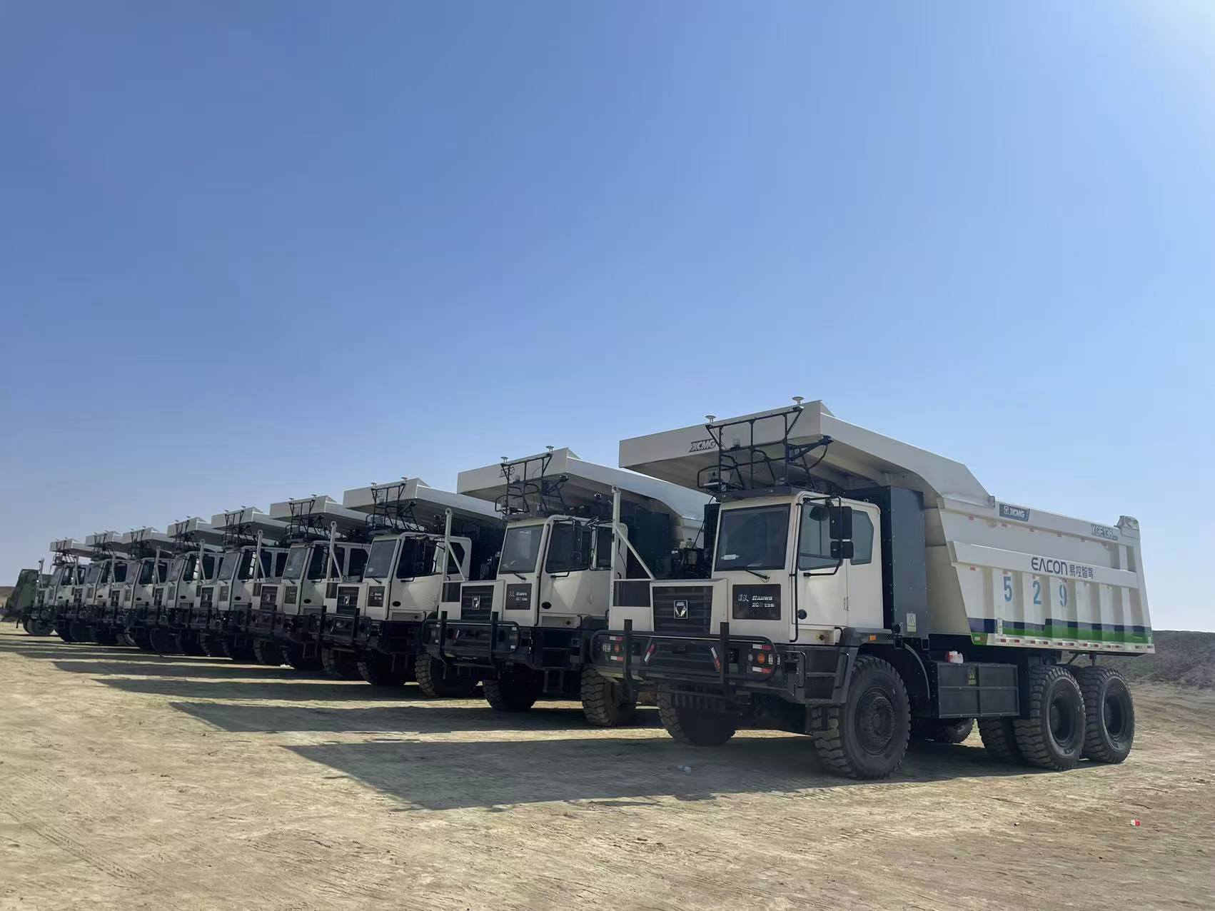 LETOU乐投XGE136批量入列，，，，全力投建西北绿色矿山