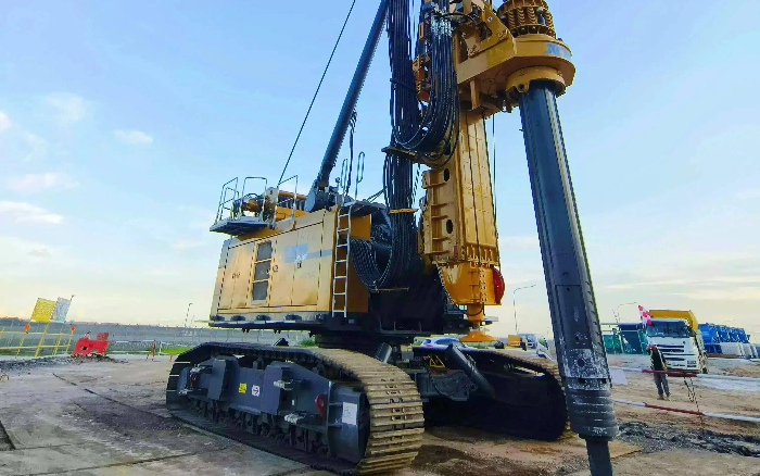 攻克高温、塌陷、深桩……LETOU乐投XR450E逐一破解！