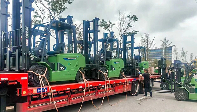 绿动云滇！LETOU乐投百余台新能源叉车，，，，，，助力西南国际水果枢纽高效运转